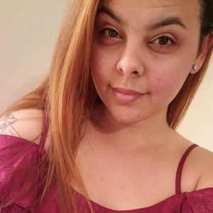 Meet your Posher, Danisha